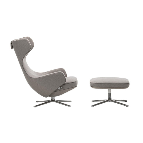 Grand Repos Lounge Chair & Ottoman / Fabric